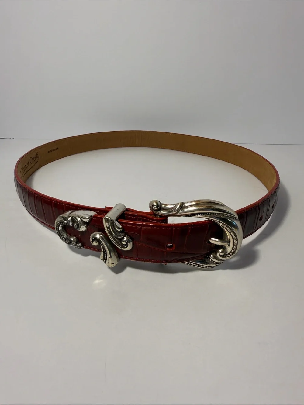 Vintage Coldwater Creek Red Crocodile Embossed Leather Western Belt Size M
